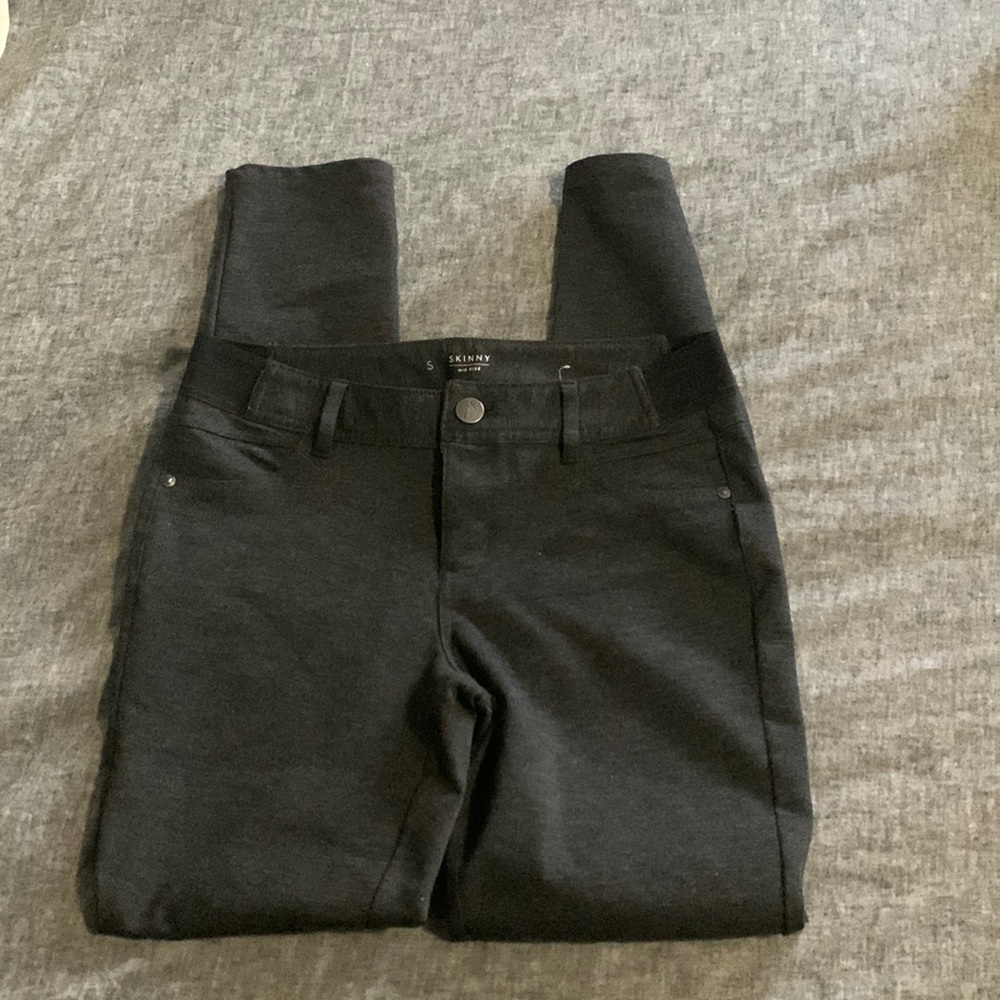 Simply Vera Dark Grey Leggings Size Sm